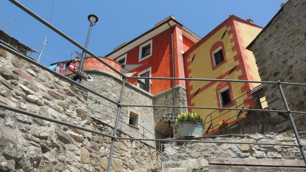 Borgo Di Codeglia - Country Rooms Рико дел Голфо ди Специя Екстериор снимка